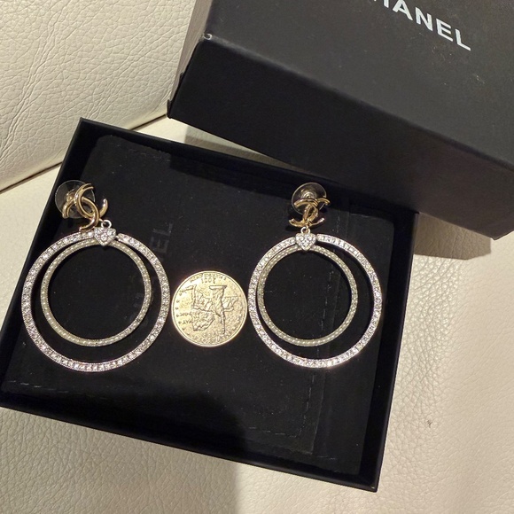 Earrings - Picture 7 of 8